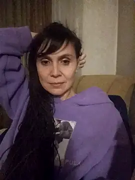 Francenia lolis online show from 01-03-25, 04:59