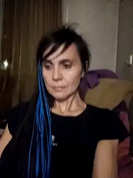 Francenia lolis online show from 10-20-25, 08:09