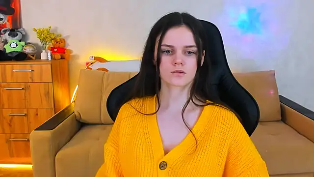 Snapshot of Lora_Cain chatting on 12-05-24, 05:17 Lora Cain online show from 12-05-24, 05:17