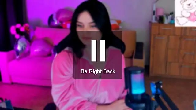 Snapshot of Lora_Cain chatting on 02-22-25, 05:02 Lora Cain online show from 02-22-25, 05:02