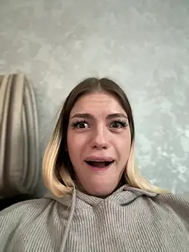 -Sexy Barbie- online show from 02-28-25, 10:20