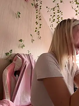 -Sexy Barbie- online show from 10-13-25, 03:06