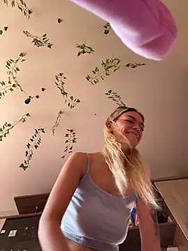 -Sexy Barbie- online show from 10-18-25, 02:58