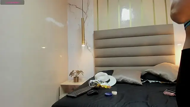 ShagiAmir online show from 02-28-25, 05:04