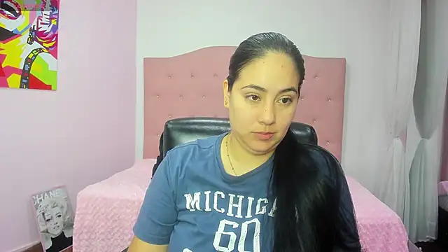 lizzaxs online show from 10-16-25, 01:12