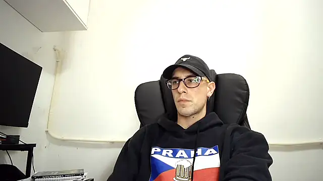 mikealcorleone online show from 12-12-24, 04:21