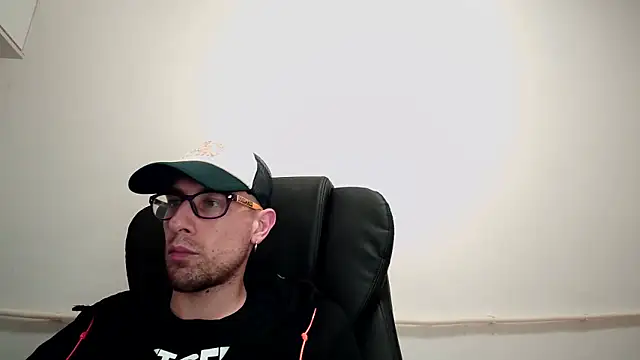 mikealcorleone online show from 01-21-25, 01:39