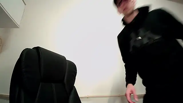 mikealcorleone online show from 02-23-25, 03:35