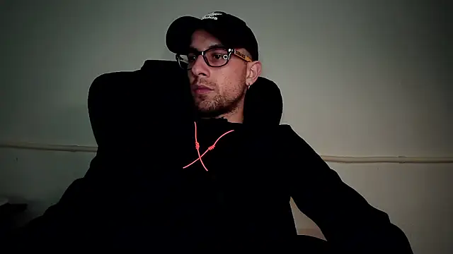 mikealcorleone online show from 03-04-25, 08:49