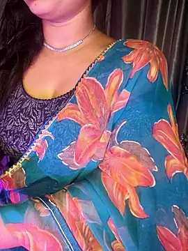 SexyAndHottie online show from 10-08-25, 04:59