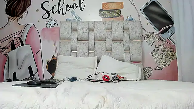 KOURTNEY-- online show from 01-13-25, 04:28