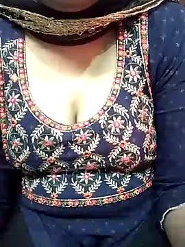 Cute Sona17 online show from 01-17-25, 05:21