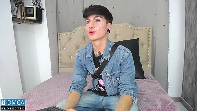 CataFox  online show from 03-14-25, 01:16