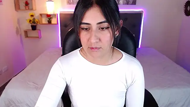 mia aira online show from 12-05-24, 08:33