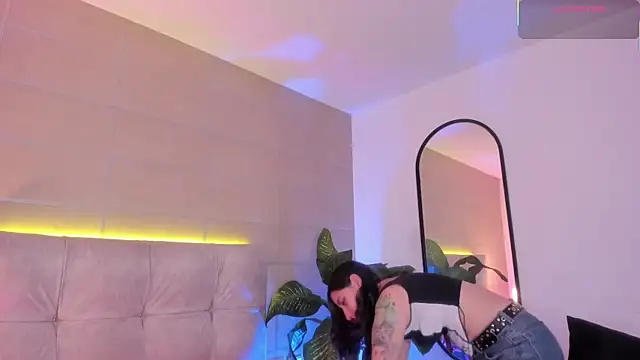 Karito-28 online show from 11-04-25, 01:32