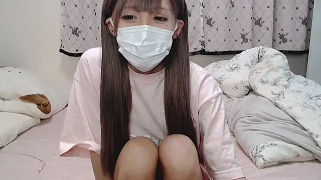 Snapshot of _hiyor_ chatting on 12-05-24, 01:17 hiyor online show from 12-05-24, 01:17