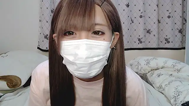 Snapshot of _hiyor_ chatting on 02-16-25, 06:10 hiyor online show from 02-16-25, 06:10