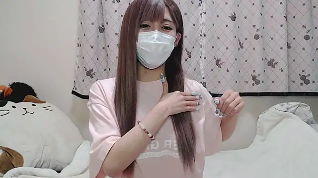 Snapshot of _hiyor_ chatting on 02-19-25, 05:38 hiyor online show from 02-19-25, 05:38