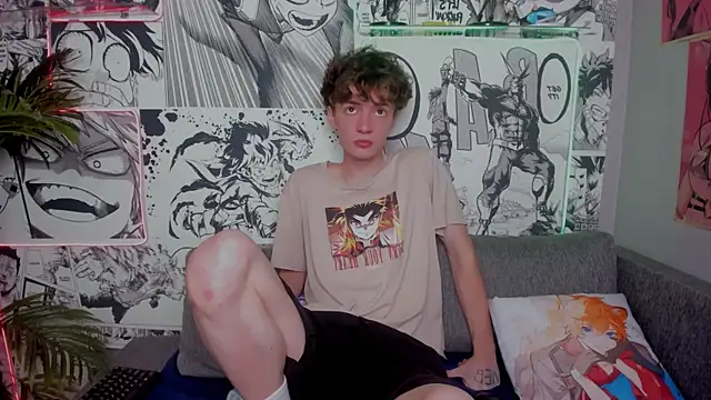 LukeSweet online show from 11-29-25, 01:14