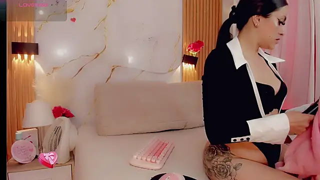 BrendaSquirtx online show from 11-28-25, 07:16