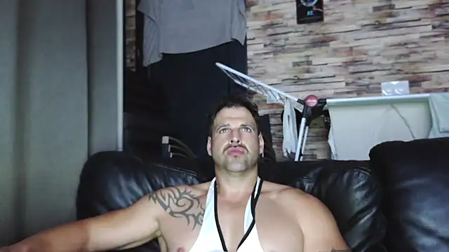 XxBigboybandxX online show from 11-03-25, 06:09