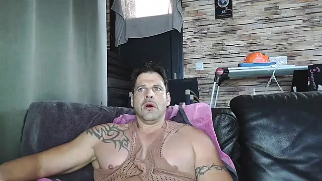 XxBigboybandxX online show from 11-19-25, 02:50