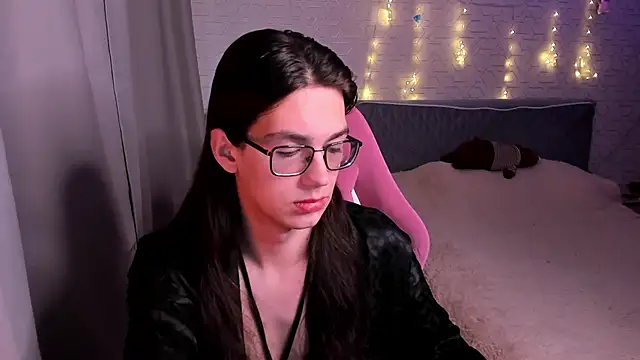 Alfreda Mills online show from 09-12-25, 10:15