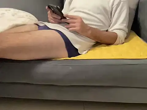 4small4inchlol online show from 11-29-25, 02:53