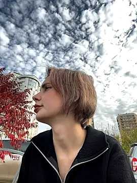 SandraCarter online show from 10-31-25, 07:20