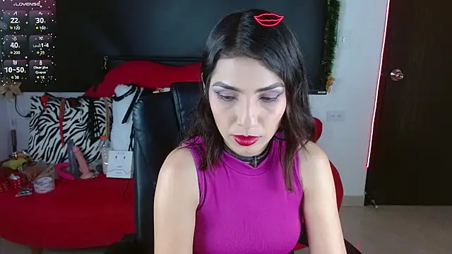 Carolaine69  online show from 12-18-24, 02:28