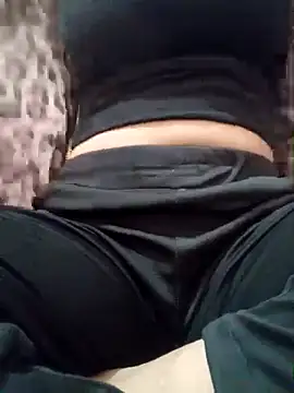 Sucking baby online show from 09-20-25, 11:55