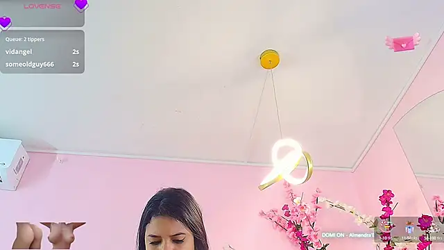 Snapshot of almendraevans chatting on 03-18-25, 03:10 almendraevans online show from 03-18-25, 03:10