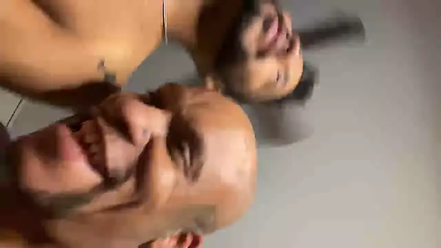 Snapshot of SexxyreddMale chatting on 01-28-25, 09:30 SexxyreddMale online show from 01-28-25, 09:30