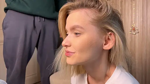 Adelovenick online show from 01-06-26, 09:57