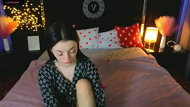 Snapshot of Daisy_Delight chatting on 03-02-26, 05:41 Daisy Delight online show from 03-02-26, 05:41