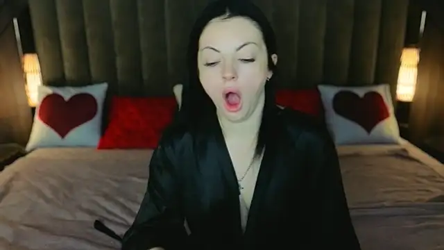 Snapshot of Daisy_Delight chatting on 03-04-26, 05:13 Daisy Delight online show from 03-04-26, 05:13