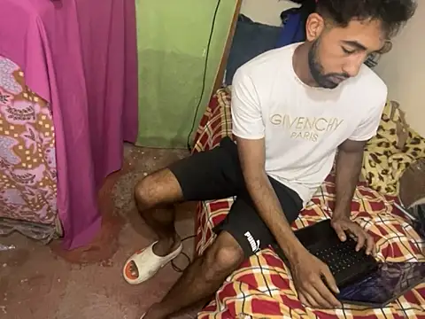 GaaTto online show from 10-21-25, 03:02