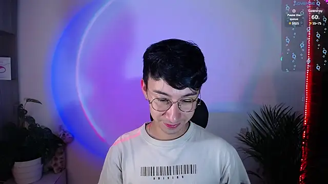 Snapshot of cameron_cum chatting on 02-05-25, 09:57 cameron cum online show from 02-05-25, 09:57