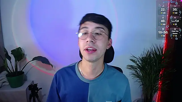 Snapshot of cameron_cum chatting on 02-07-25, 06:24 cameron cum online show from 02-07-25, 06:24