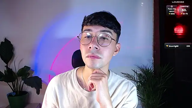 Snapshot of cameron_cum chatting on 03-11-25, 06:19 cameron cum online show from 03-11-25, 06:19