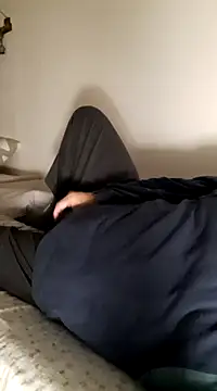 Snapshot of bluangelo chatting on 12-04-24, 10:41 bluangelo online show from 12-04-24, 10:41