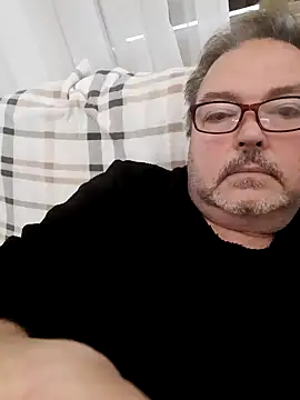 Snapshot of bluangelo chatting on 03-04-25, 03:04 bluangelo online show from 03-04-25, 03:04