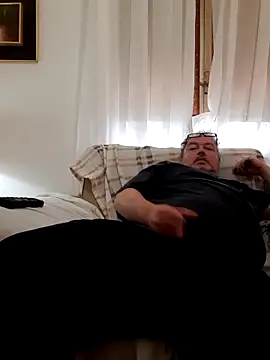 Snapshot of bluangelo chatting on 03-07-25, 10:10 bluangelo online show from 03-07-25, 10:10