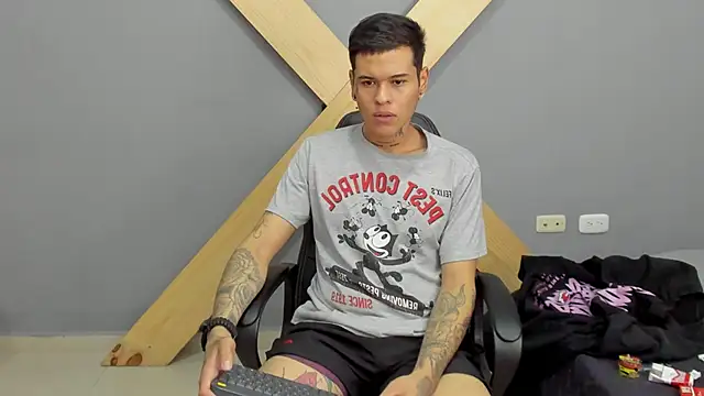 jamesinked  online show from 12-16-24, 02:49