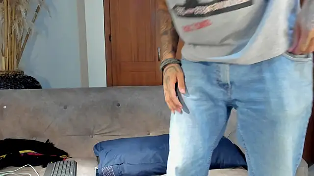 jamesinked  online show from 10-18-25, 02:25