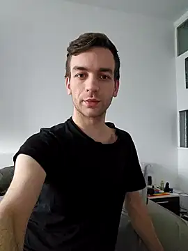 Snapshot of nickdtr chatting on 01-06-25, 11:18 nickdtr online show from 01-06-25, 11:18