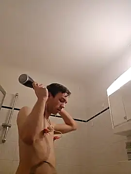 Snapshot of nickdtr chatting on 01-11-25, 12:33 nickdtr online show from 01-11-25, 12:33