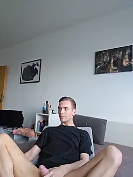 Snapshot of nickdtr chatting on 09-17-25, 03:35 nickdtr online show from 09-17-25, 03:35