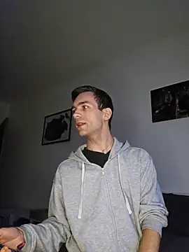 Snapshot of nickdtr chatting on 10-12-25, 05:17 nickdtr online show from 10-12-25, 05:17