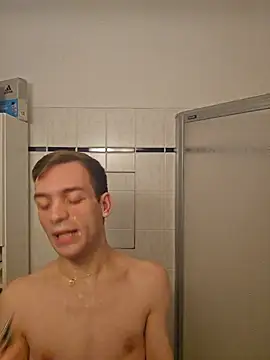 Snapshot of nickdtr chatting on 10-15-25, 01:22 nickdtr online show from 10-15-25, 01:22